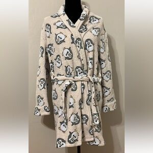 Cozy Penguin Print Robe